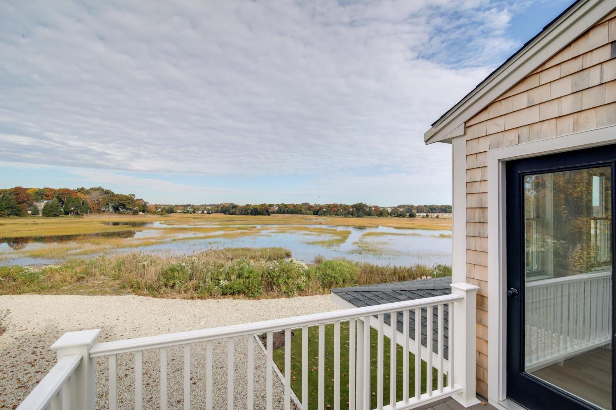 Unique Scituate Vacation Rental On Herring River! Exterior photo